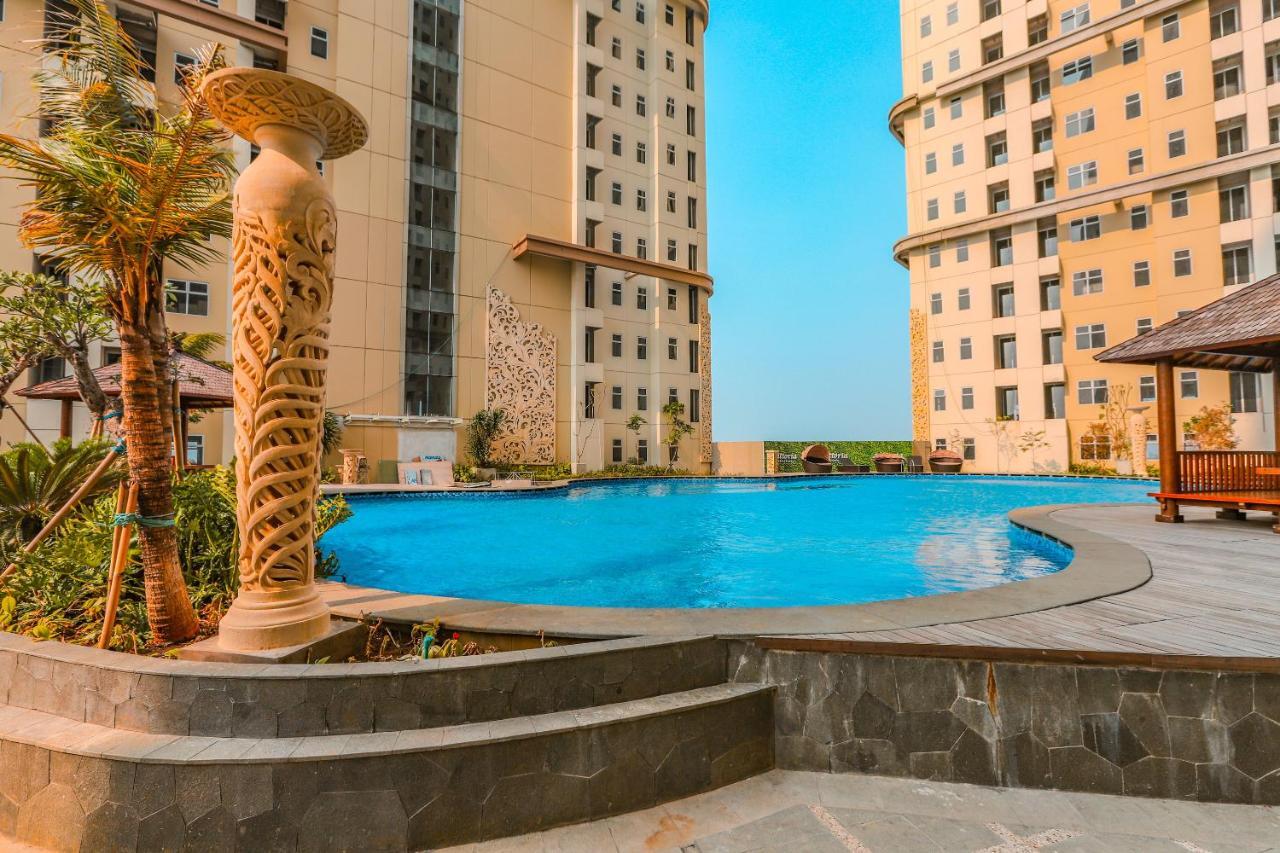 Super Oyo Collection O 16 Vittoria Residence Jakarta Luaran gambar