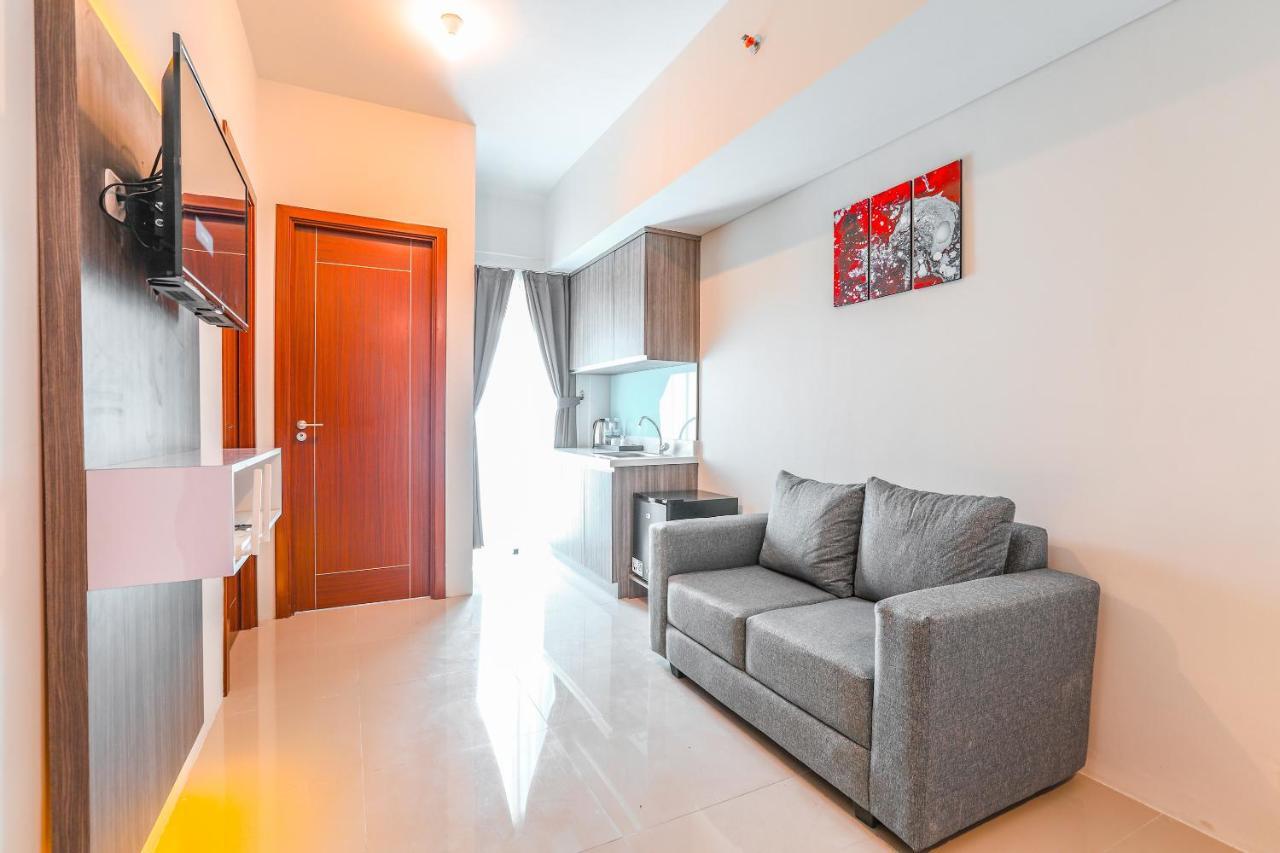 Super Oyo Collection O 16 Vittoria Residence Jakarta Luaran gambar