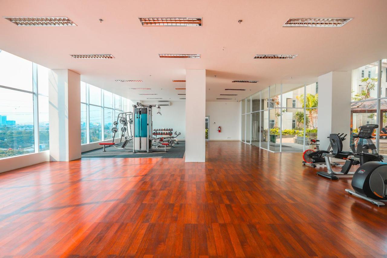 Super Oyo Collection O 16 Vittoria Residence Jakarta Luaran gambar
